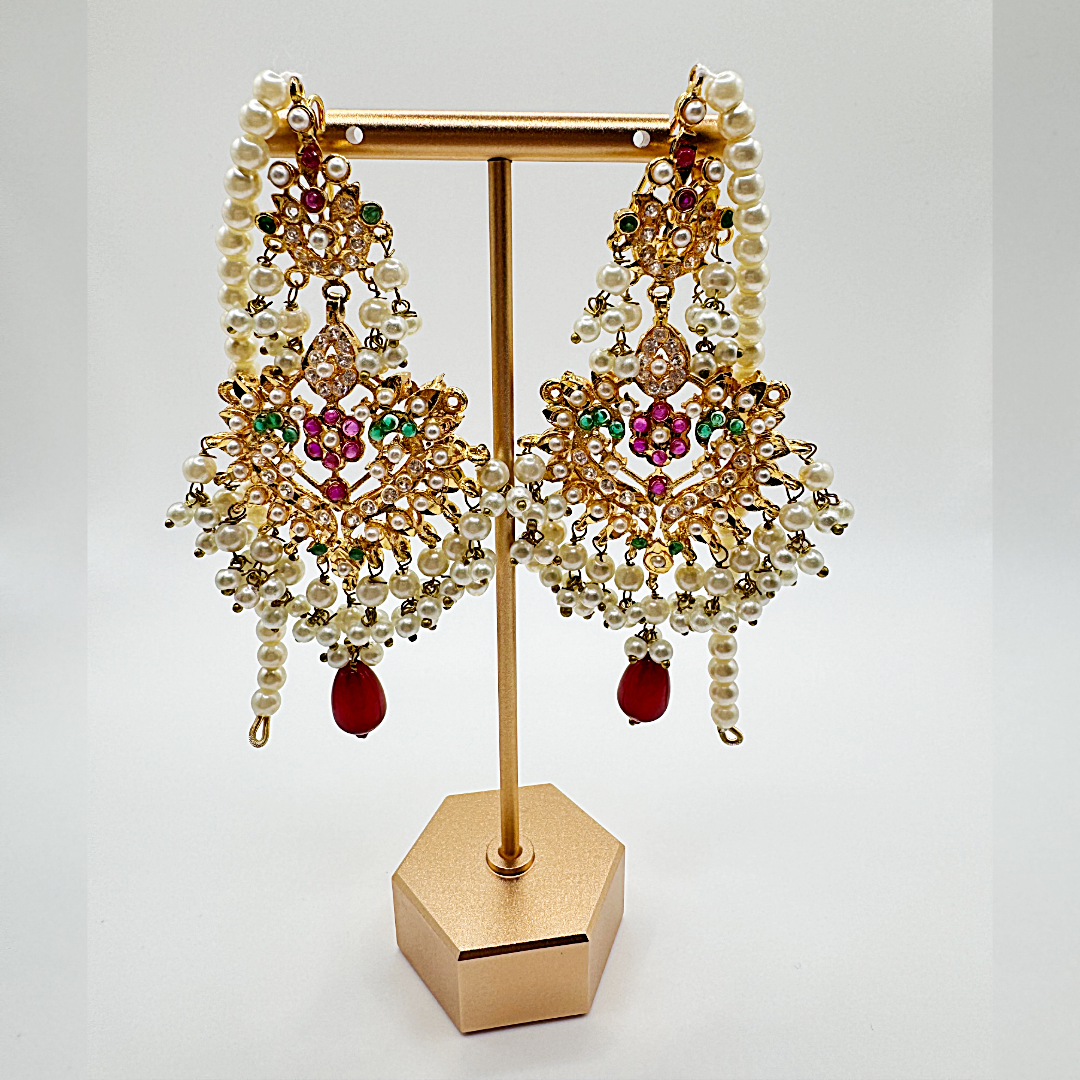 Leylani Necklace Set
